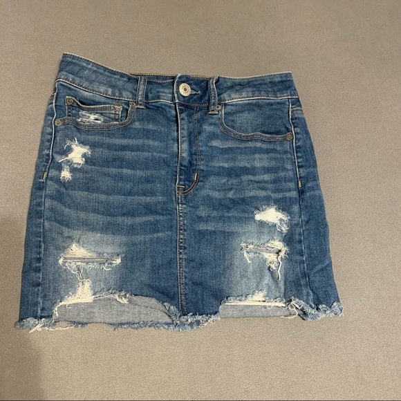 American Eagle Skirt - Picture 2 of 9